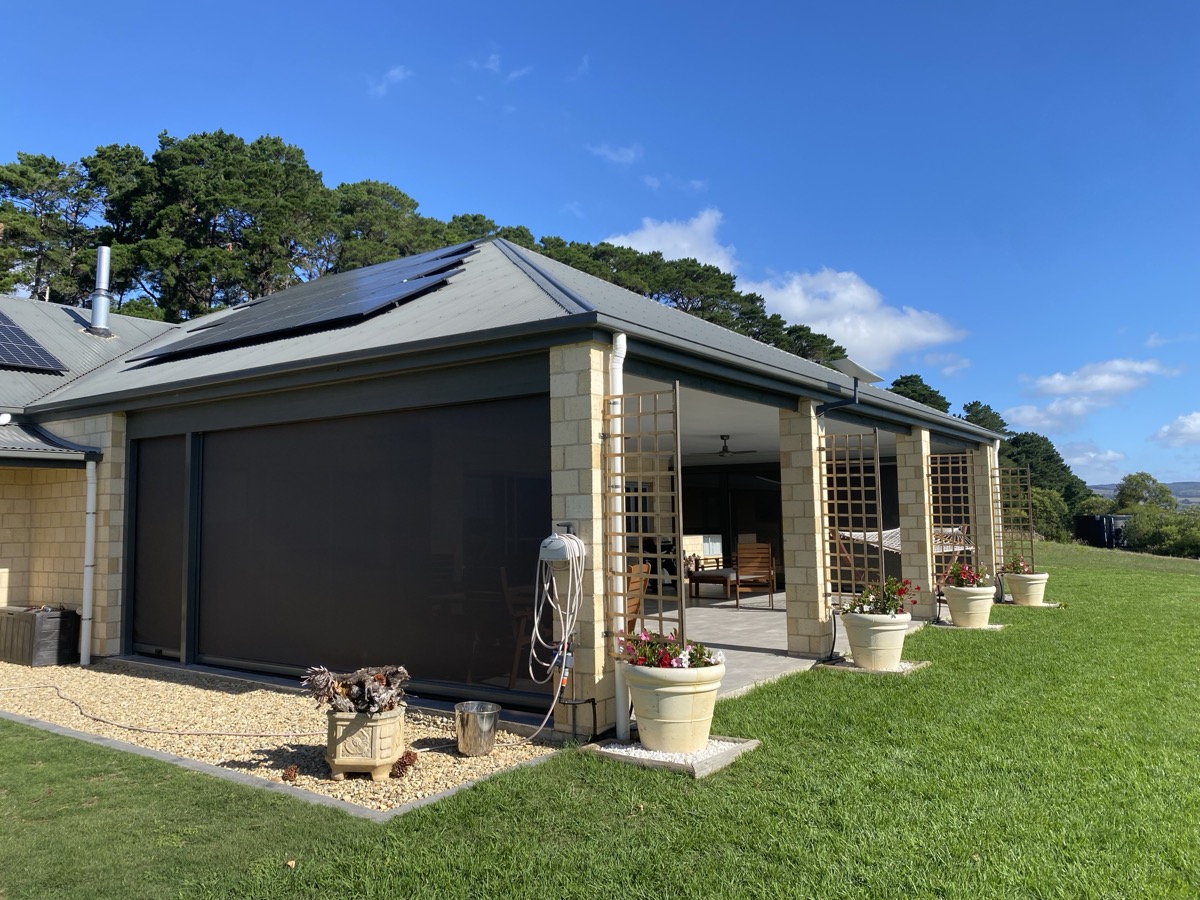 Outdoor blinds Perth rural property